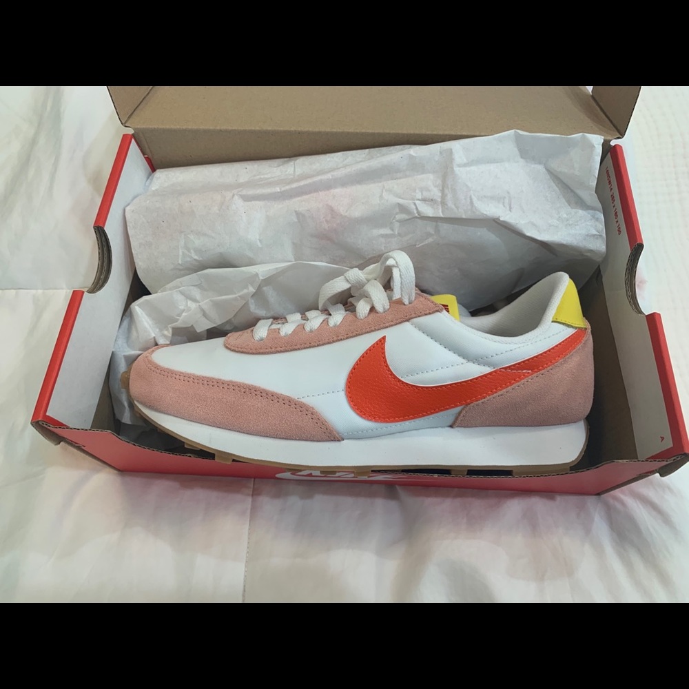 Nike Daybreak